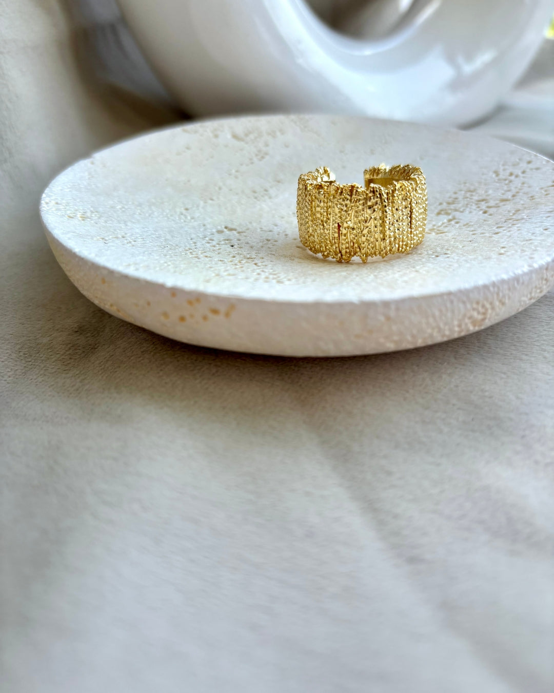 Zari Ring