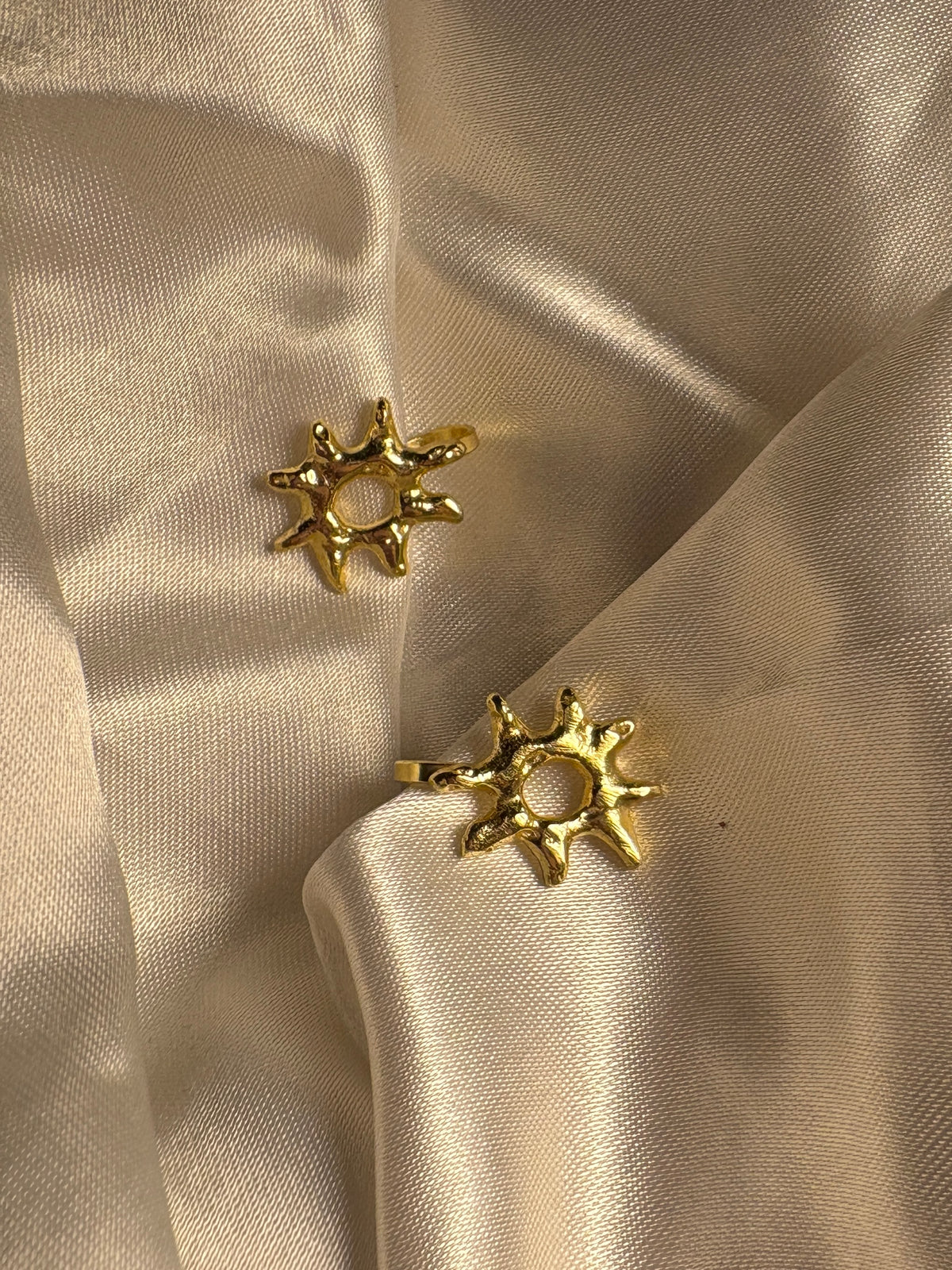 Dhoop Earcuffs