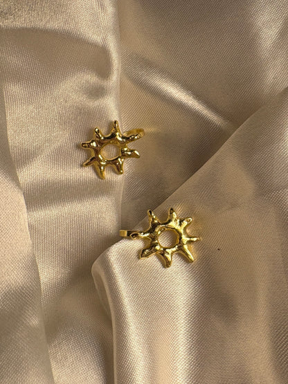 Dhoop Earcuffs
