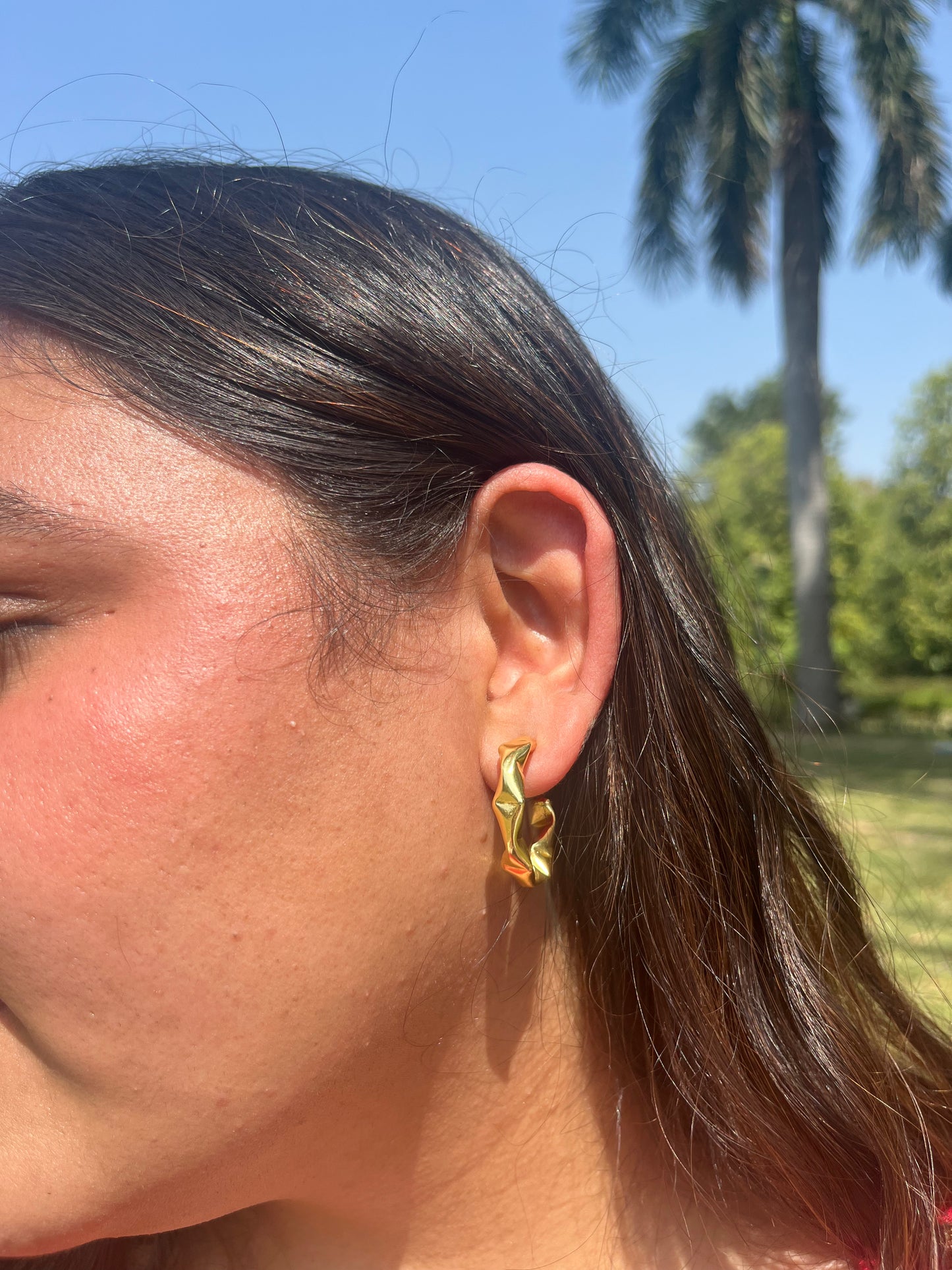 Rozaana Hoops | Everyday brass earrings