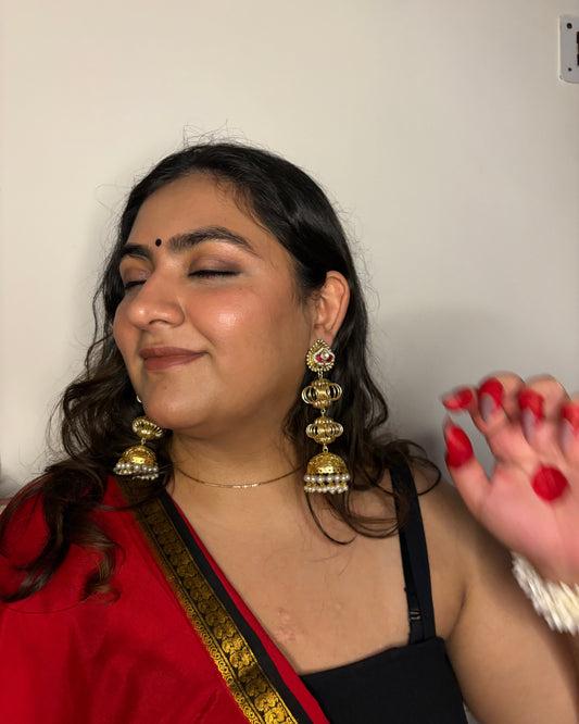Begum Jhumka