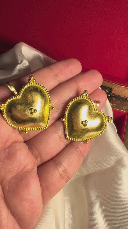 Dil Earcuffs