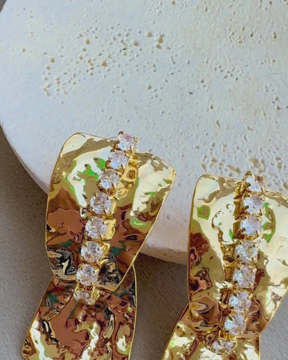 Suheri Earrings